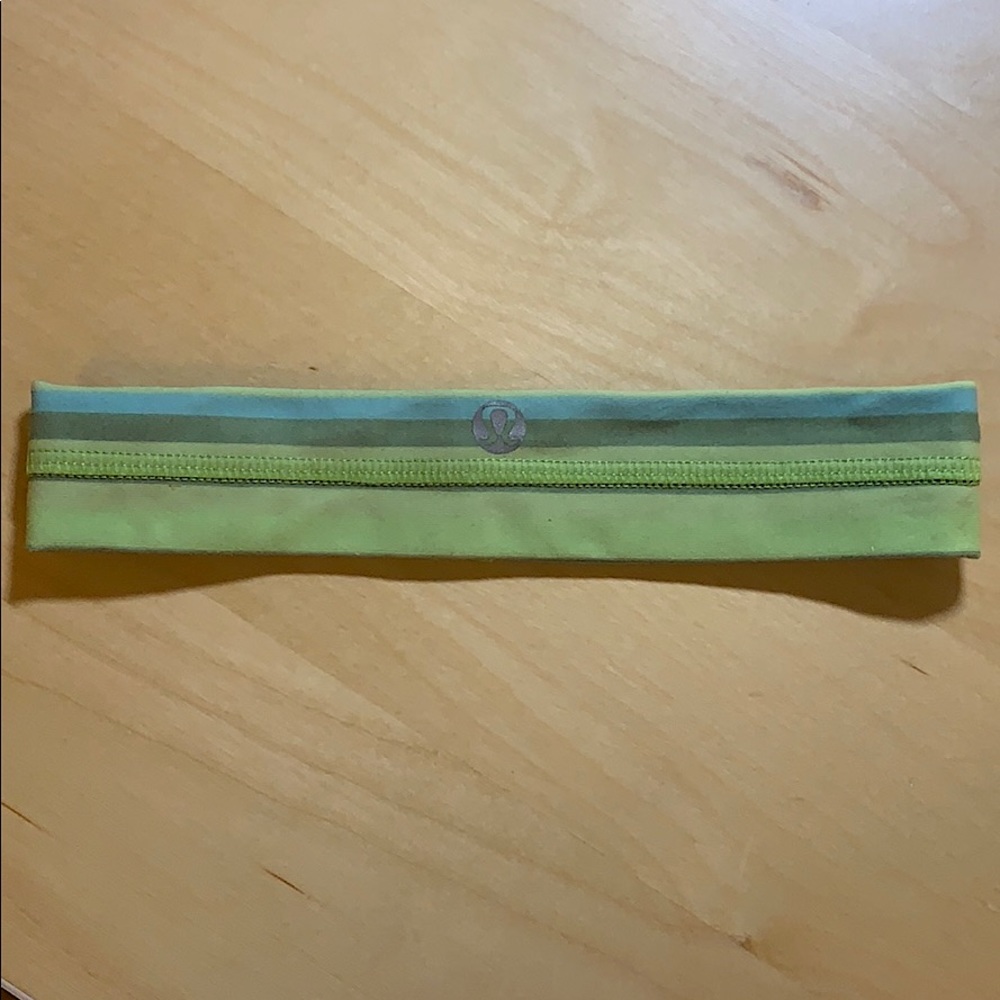 Lululemon green headband